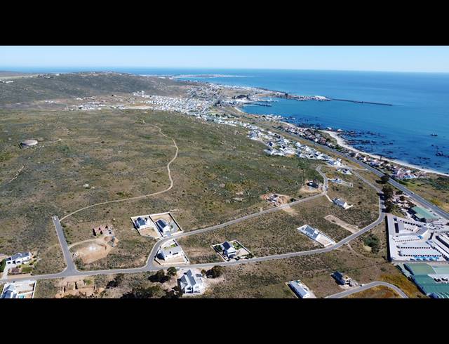 850M² VACANT LAND FOR SALE IN BRITANNICA HEIGHTS